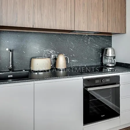 Scala City Center Apartments With Parking By Lion Apartments Gdaňsk Exteriér fotografie