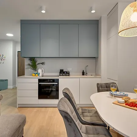 Scala City Center Apartments With Parking By Lion Apartments Gdansk Exterior photo
