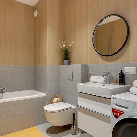 Scala City Center Apartments With Parking By Lion Apartments Gdansk Exterior photo